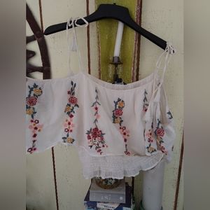 American eagle embroidered crop top XXL